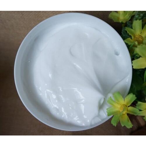 Silk elastin eye cream Moisturizing anti-wrinkle fade out black rim of the eye pouch Cosmetics OEM wholesale 1 kg