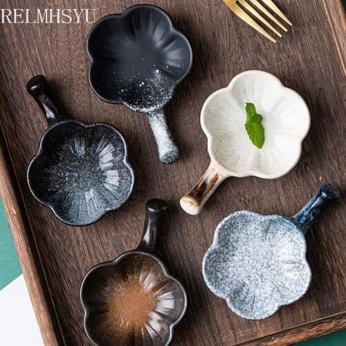 1PC RELMHSYU Japanese Style Retro Ceramic Seasoning Dipping Soy Sauce Vnegar Dish Small Chopstick Holder Home Tableware