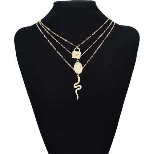Fashion Punk Gold Metal Snake-Shaped Heart-Shaped Lock Pendant Multi-Layer Necklace For Women Summer Beach Holiday Sexy Jewelry