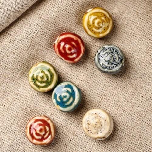 10pcs/lot 17MM Flat Round Flower Ceramic Beads Rose Design Loose Spacer Beads For DIY Jewelry Making Bracelet Handmade