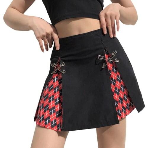 Harajuku Streetwear Buttons Side Open Skirt Women Sexy Short Mini Skirts Harajuku Skirt Gothic Black And Red Plaid Short Skirt