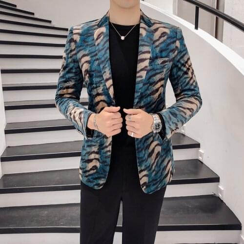 2018 Autumn Winter Suit Jacket Design Leopard Print Velvet Club Party Prom Jacket Men Blazer Mandarin Slim Fit Blazer Homme