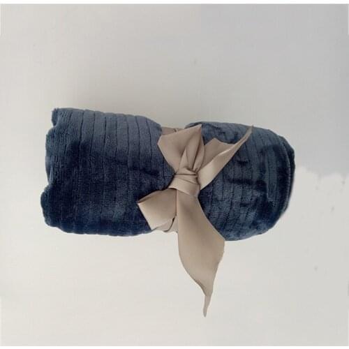 70*100cm Small Blanket Flannel Aircraft/Sofa Use Office Children Blanket Towel Travel Fleece Mesh Blanket Throw Mantas Para