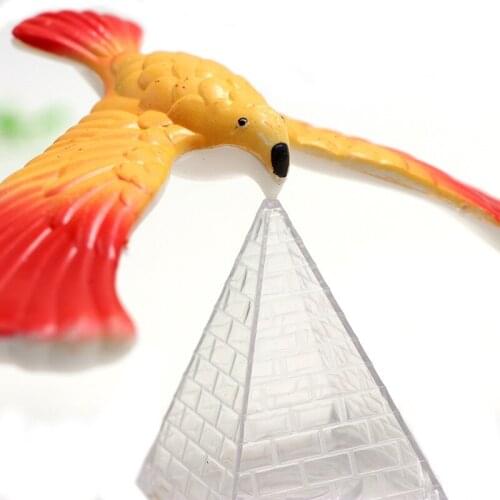New Balancing Eagle with Pyramid Stand Magic Bird Desk Decor Funny Gadgets Novelty Toys for Childrens Gift Miniature Figurines