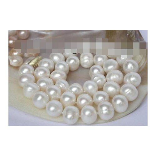 Lustrous 9-10mm round white freshwater pearl necklace