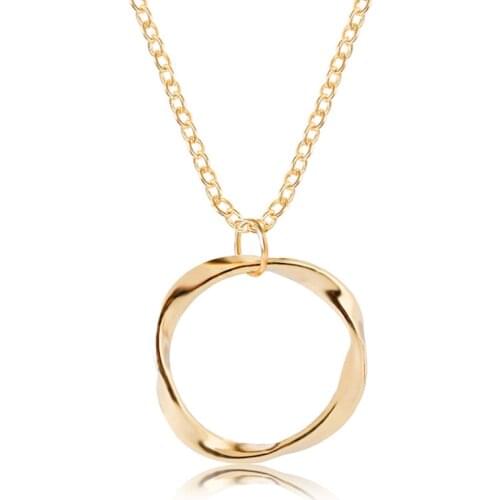 Fashion Simple Geometric Round Pendant Necklace Womens Gold Clavicle Chain Accessories Charming Lady Jewelry Gift