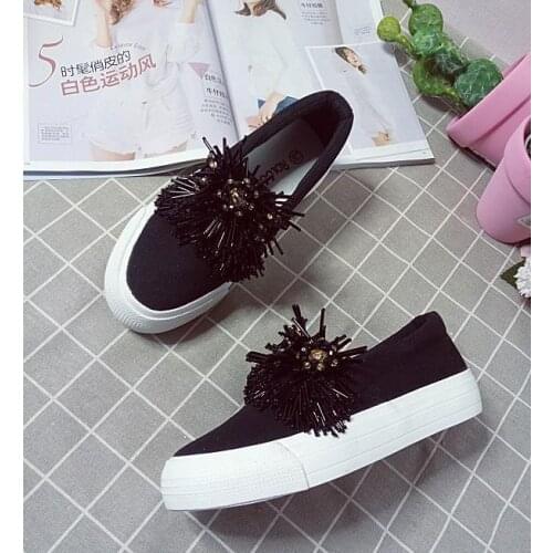 New style rhinestone beaded, black thick-soled lazy shoes, fringed trendy brand ladies round toe canvas shoes