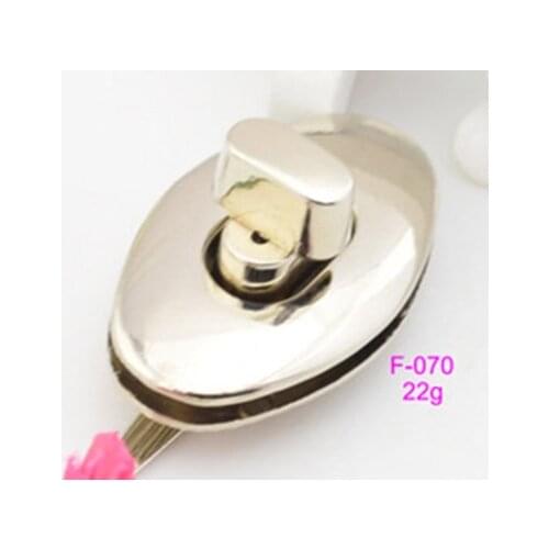 23 x 37 mm Silver Turn Lock , Twist Lock ,Purse Lock