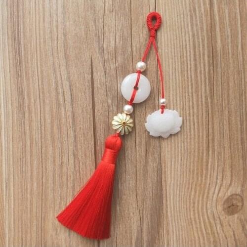 Cheongsam red tassel pendant brooch pressure lapel cotton retro Chinese Han clothing accessories pressure lapel tassel pendant