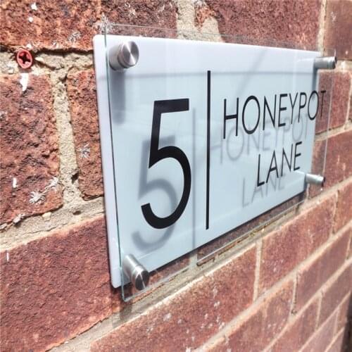 Customized Transparent Acrylic House Number Plaques Sign Plates House Signs with White Backing Panels