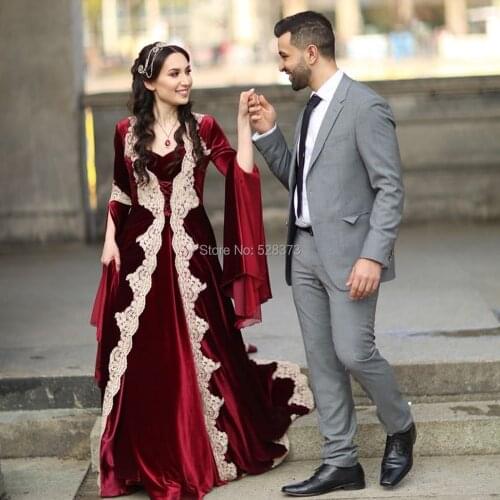 YNQNFS ED14 Elegant 2 Colors Gold Lace Appliqued Velvet Burgundy Kaftan Evening Dress with Bell Long Sleeves