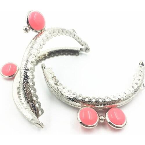 1Pc Kiss Clasps Lock Handbag Clutch Coins Purse Handle Round Fuchsia Resin Beads Head Silver Tone Ruffled DIY Arch Frame 85mm