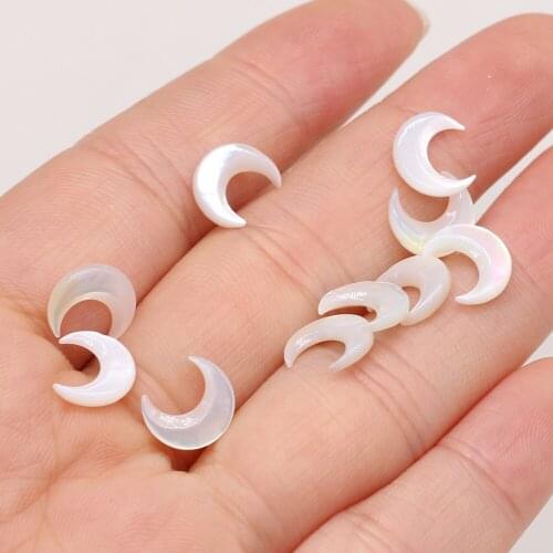 5Pcs Pendants Natural Freshwater White Shell Pendant Beads Charm Moon Shaped ForJewelry Making DIY Earrings Necklaces Gifts