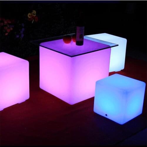 LED Furniture Waterproof Garden Glowing Stool Cube Remote Control Chair PE Plastic LED Cube Stool RGB Wireless Hotel Decoration