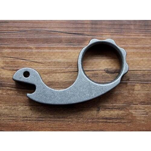 1PC Titanium Alloy Snail Shape Handheld Mini Self-defense Equipment Bottle Opener Outdoor Man Creative Toy Pocket EDC Multi Tool
