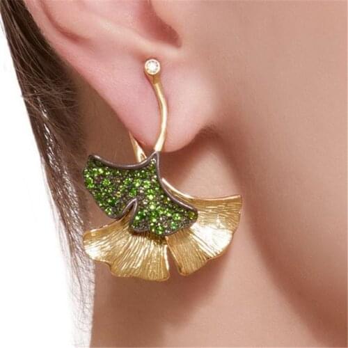Bohemia Ginkgo Biloba Dual Color Plant Leaves Drop Earrings Gold Color Shiny Green Crystal Earings for Women Statement Jewelry