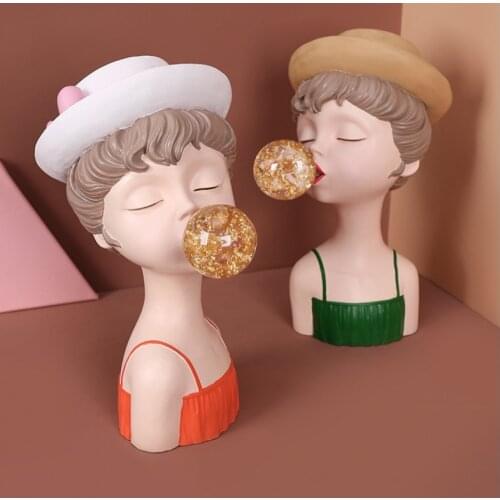 Nordic Cute Resin Modern Girl Adornments Cabinet Store Club Furnishing Decoration Home Livingroom Desktop Sculpture Accessories