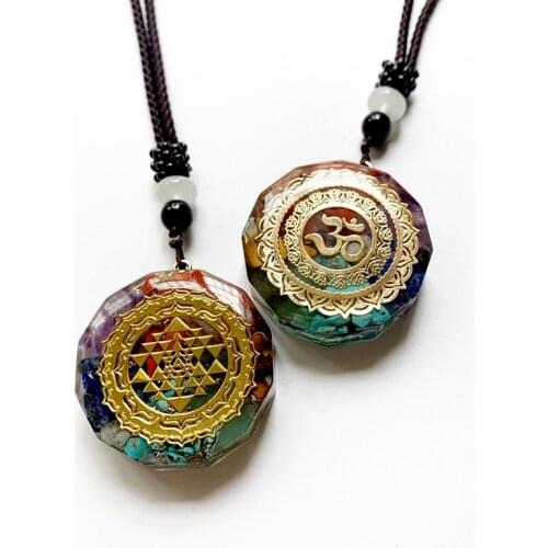 7 Chakra Stones Geometric Orgone Pendant Resin Necklace Handmade Crystal Chips Tumble Stones Neck Decor Orgonite Dropship 1pc