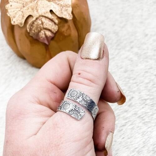 Retro Sunshine Flower Ring Womens Adjustable Open Ring Sunflower Shape Jewelry Gift For Girl Кольца 2021 Тренд Кольцо Женское