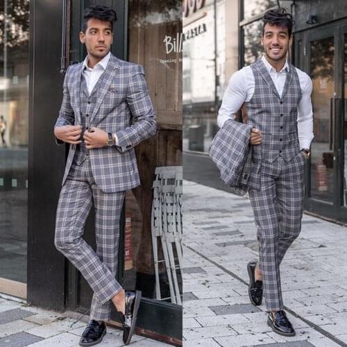 2020 Formal Mens Groom Tuxedos Suits Plaid Double Breasted Wedding Mens Suits Peaked Lapel Fit Best Man Suit Custom Made