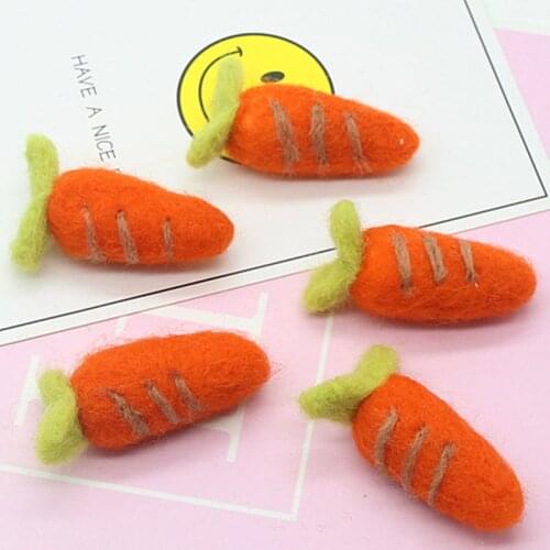 Cute Red Carrot wool felt Fur Balls needlepoint kit wool felt Party Home Decor Girls Jewelry Decoration craft DIY handmade 1PC