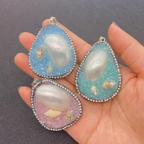 Natural Semi-precious Stone Pendant Irregular Shape Shell and Conch Diamond Pendant for DIY Necklace Jewelry Making Wholesale