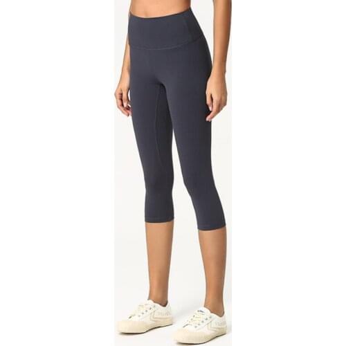 3/4 Length Squat Proof Cropped Training Tights Woman Sports Fitness High Waisted Women Yoga Pants Gym Flex Capri Leggings