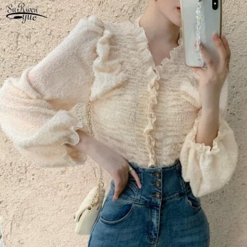 Spring New Korean Loose V-neck Lantern Sleeve Shirt French Sweet Lace Blouse Pleated Long Sleeve Top Women Chemisier Femme 12766