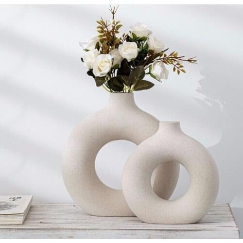 European White Hollow Ceramic Vase Frosted Particle Flower Arrangement Container Wedding Flower Vase Gift Modern Home Decoration
