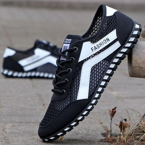 Outdoors Running Shoes New Arrival Sneakers Mesh Flats Shoes Men Loafers Slip On Mens Driving Shoes Fashion Men Breathable Shoes