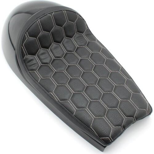 Artudatech Vintage Retro Flat Hump Bench Custom Scrambler Seat Saddle For Cafe Racer Red