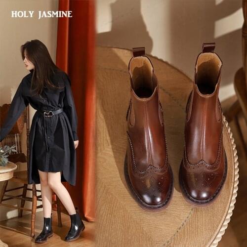 Quality Women Genuine Leather Ankle Boots Round Toe Riding Boots Warm 2021 Autumn Winter New Shoes Woman Carved Chelsea Boots