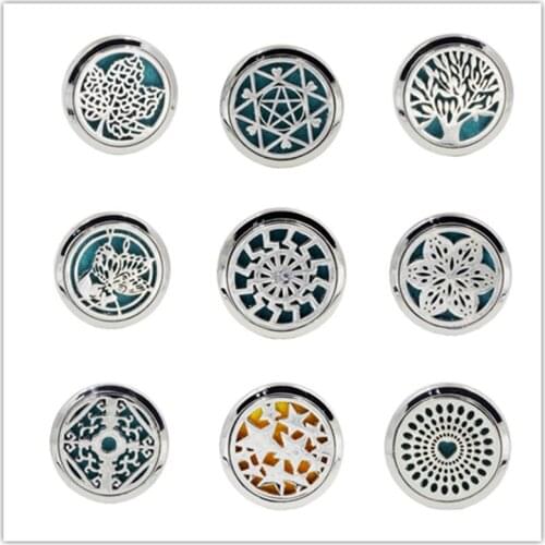 Wholesale 30MM Silver Magnet Diffuser Mix Patterns Car Aroma Lockets Free Pads Essential Oil Car Diffuser Lockets