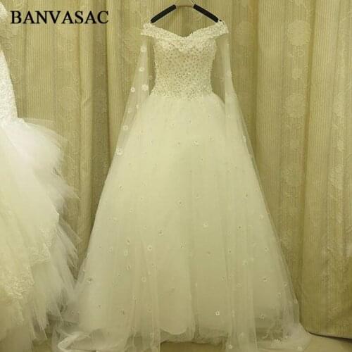 BANVASAC 2017 New Elegant Flowers V Neck Wedding Dresses Full Sleeve Crystals Satin Court Train Lace Bridal Ball Gowns