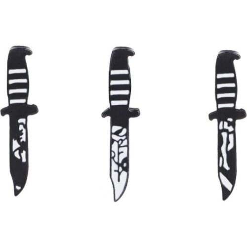 Funny Punk Dagger Black Enamel Brooches Unisex Fashion Wild Corsage Collar Needle Backpack Micro Chapter Personality Accessories