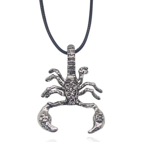 Vintage Punk Scorpion Pendants Necklaces Metal corlour Animal Leather Rope Chain Necklace For Men Women Christmas Gifts Collares