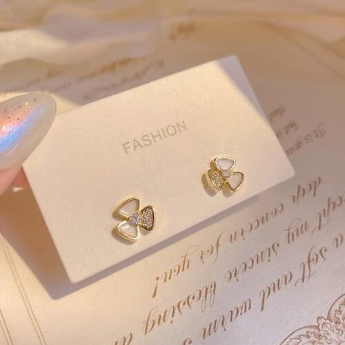 PERMIH Simple Stylish Flower Women Stud Earrings Geometry Metal Gold Earrings Shiny Tranparent Zircon Female Earrings 2021 Trend