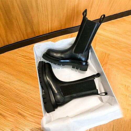 2021 Luxury Chelsea Boots Women Ankle Boots Chunky Winter Shoes Platform Boot Slip On Heel Comfortable Shoes Brand Designer