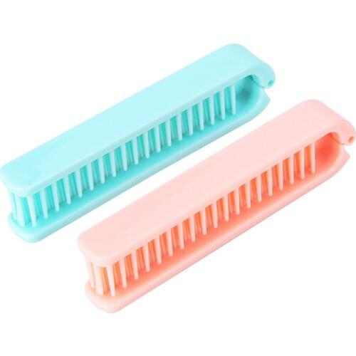 Pocket Folding Hair Brush Comb Portable Collapsible Travel Essentials Scalp Massage Plastic Hair Brush Random Color