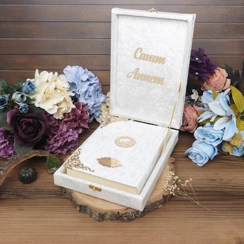 Distinguisher Neşriyat Mother 'S Day Special Luxury Velvet In The Box Middle Size VELVET Quran I holy