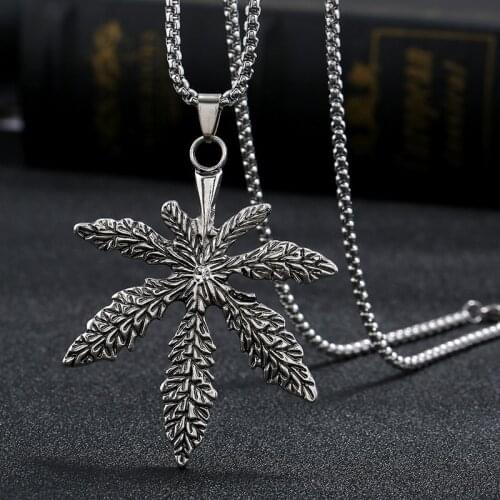 Fashion Maple Leaf Stainless Steel Necklace Hemp Leaf Pendant Charm Chain NeckLace For Women Men Gifls Jewelry Accessories
