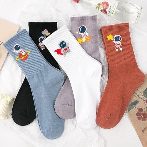 Spring summer couple socks solid color ins tide embroidery astronaut net red fashion wild tube socks sport tide socks cycling