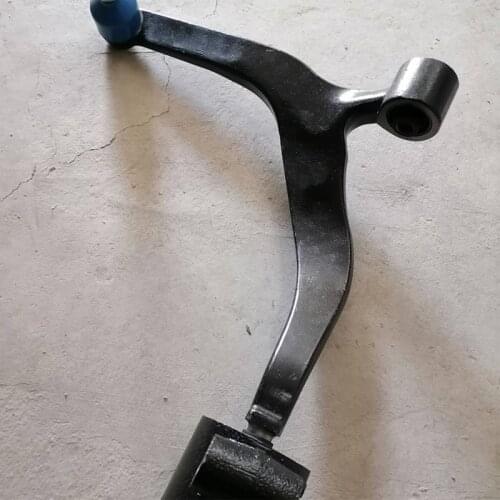 CAR left reverse horizontal connection 2003-2007Inf in it ifx45 fx35 Front triangle arm Front lower swing arm Front lower suspen