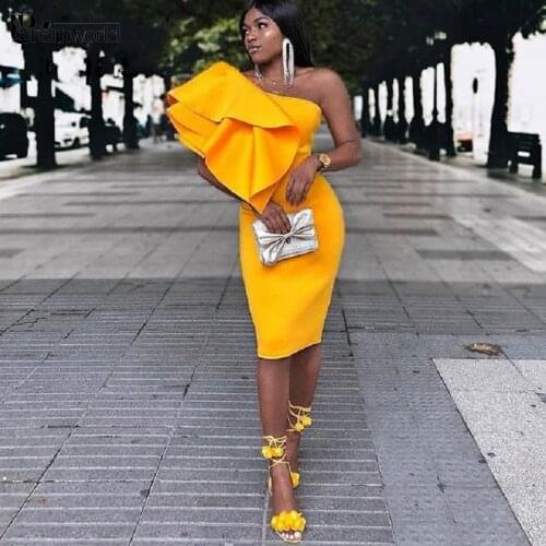 Yellow Fashion Tiered Satin Homecoming Dresses 2021 Graduation Party Dress Prom Vestidos De Fiesta Formal Special Occasion
