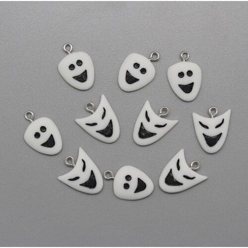 10pcs Halloween Mask Ghost Face Earring Resin Charms Punk Cool Keychains Necklace Bracelet Pendant Accessory Mix Jewelry Make