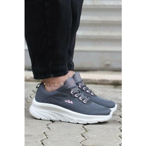 New Casual Retro Sneakers Women Sport Shoes Fashion Tennis Runnig Trainers Platform Vulcanized Shoes Luxury Brand Designers