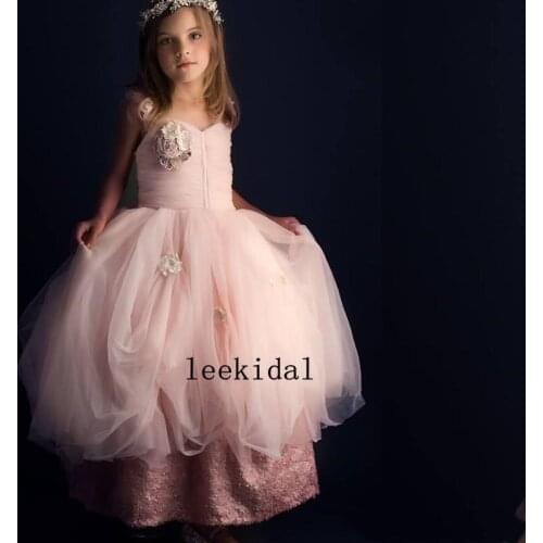 Unique Pink Flower Girl Dresses 3 D Flower Applique Sleeveless Tulle Sequin Children Princess Pageant Dress Ball Gowns Custom