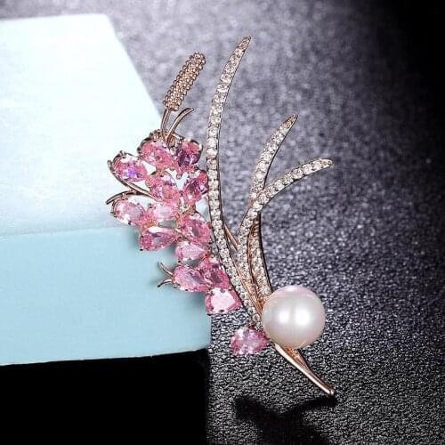 Zlxgirl AAA pink cubic zircon Flower Brooches Wedding bridal Jewelry metal Gold copper pearl Hijab Pins Clothes Suit Accessories