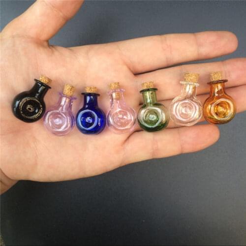 Button Shaped Mini Art Glass Bottles With Corks Lovely Party Decoration Vials Gifts Tiny Jars Pendants Mix 7 Colors 10 Sets