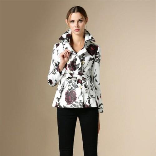 New 2020 Spring Elegant Print Women Trench Coat European Fashion Short Double Breasted Windbreaker Female Overcoat LX2629